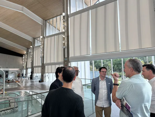 2025-vancouver-facility-tour-_sea-otter--c--sabrina-hoeck.jpg