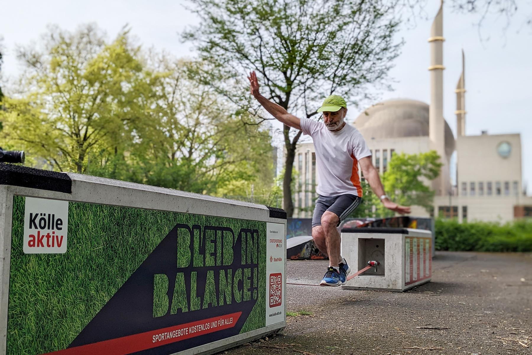 BLOACS Slacklining