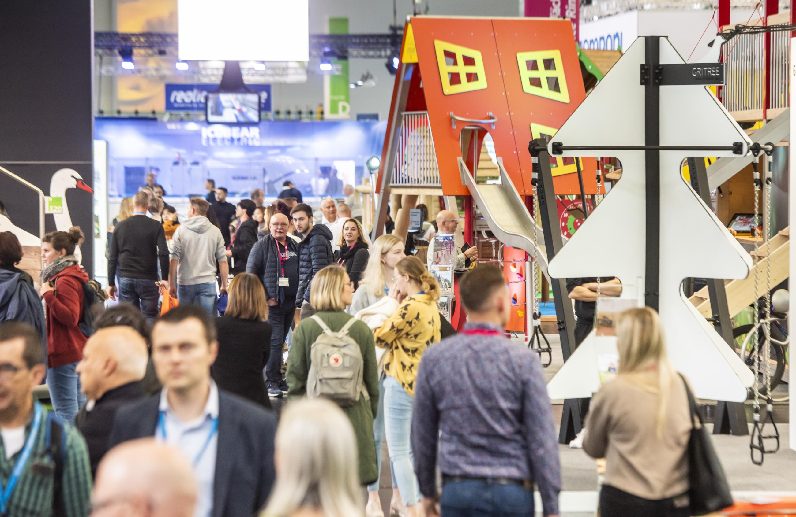 FSB trade show, view in mall with crowd