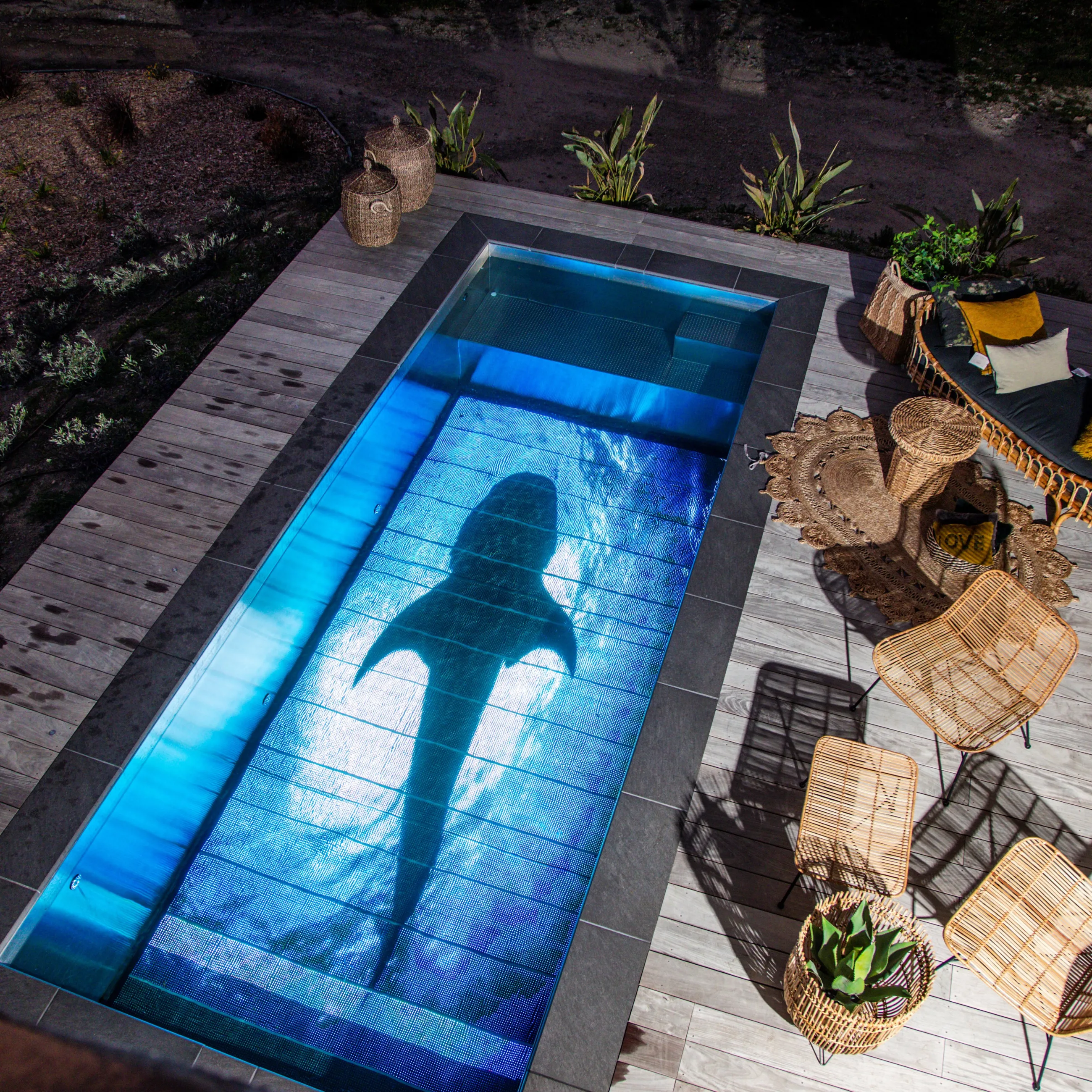 ASB_poolloop_sb_6_2020_ASB_Glassfloor_POOLOOP.jpg