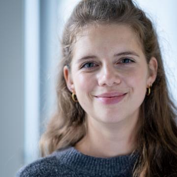 Cathrin Voellmecke, Office Team, IAKS International