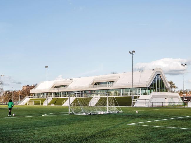 Varkenoord ClubHouse in Rotterdam by NL Architects