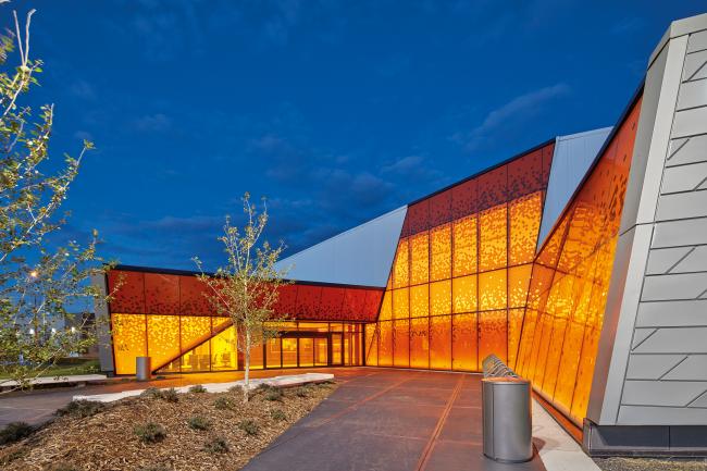 Great Plains Recreation Facility for ice sport in Calgary by MJMA