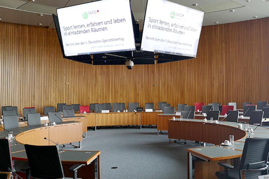 Sportausschuss NRW, 1DST, Kähler, IAKS, Deutschland, Sportstätten