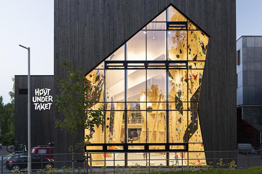 Høyt Under Taket climbing centre in Skien