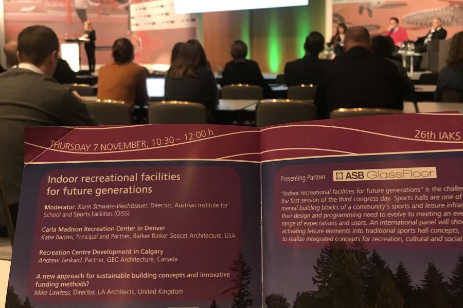 7 Nov 10.30 am IAKS Congress_looking onto agenda 4284_650.jpg