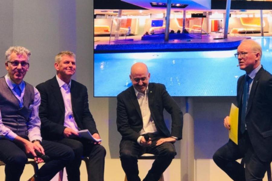 panel discussion at ISWF 2019 a_650 Warren Green