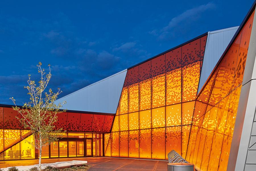 Calgary EXT-03_Shai Gil 650