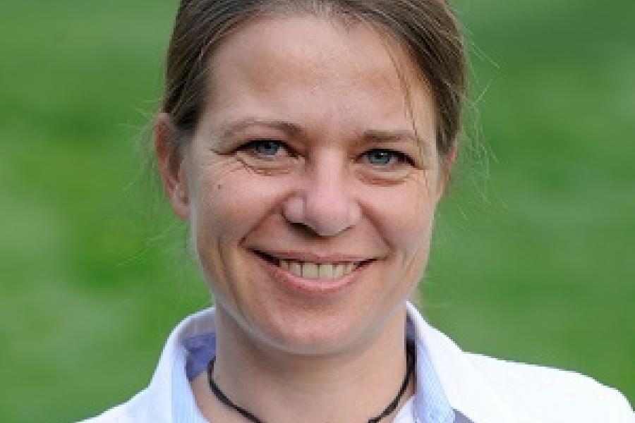 Barbara Sedlmeir 3197 portrait pic