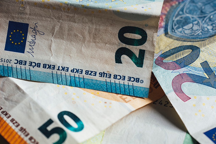 bank notes euros
