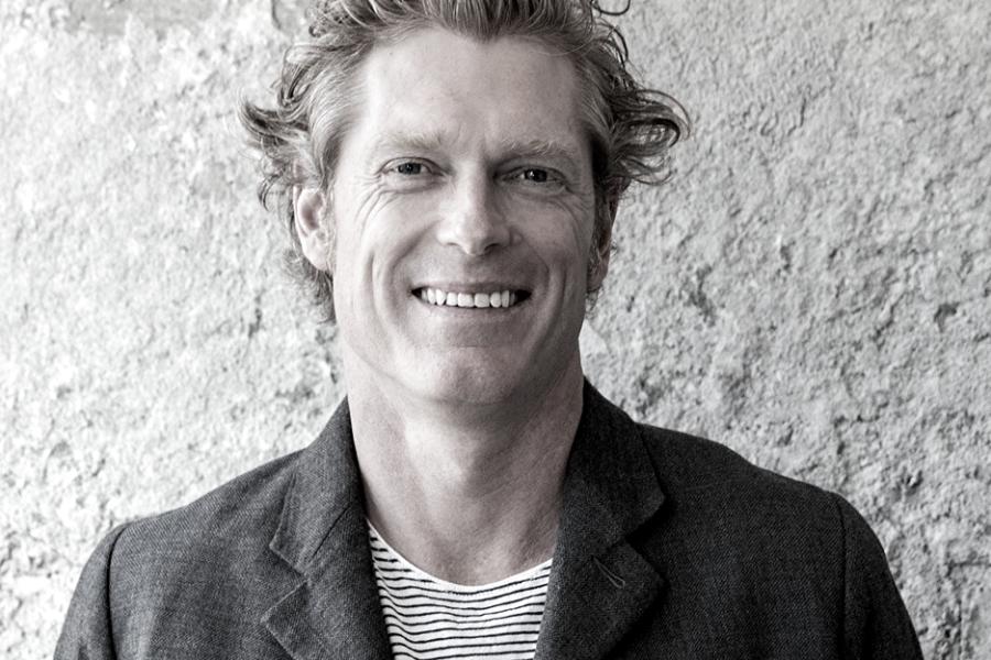 DionGosling potrait 3221