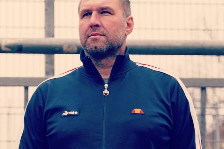 Jörg Meixner_portrait pic_3377.jpg