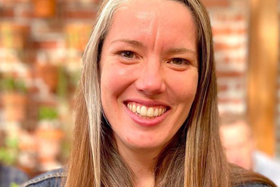 Sarah Noble_portrait pic_3690.jpg