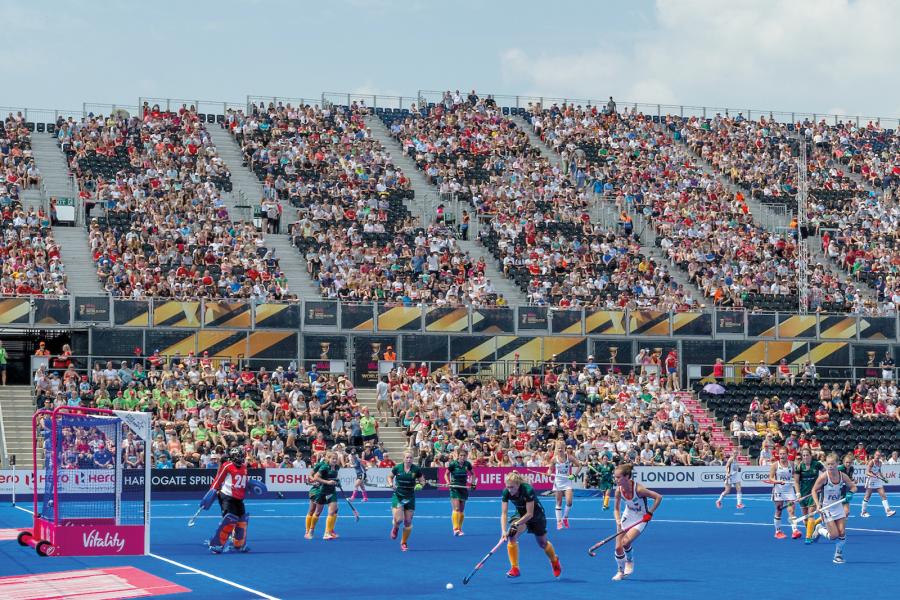 Whitepaper Hockey game in play sb 2 2019 650.jpg