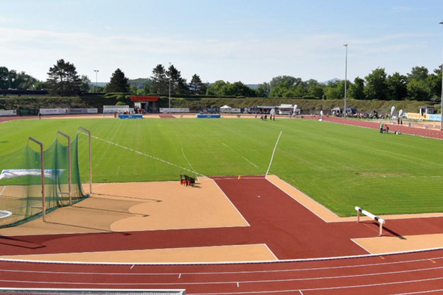 BSW Regupol Laufbahn Walter-Mundorf-Stadion 1 sb 2 2019 650.jpg