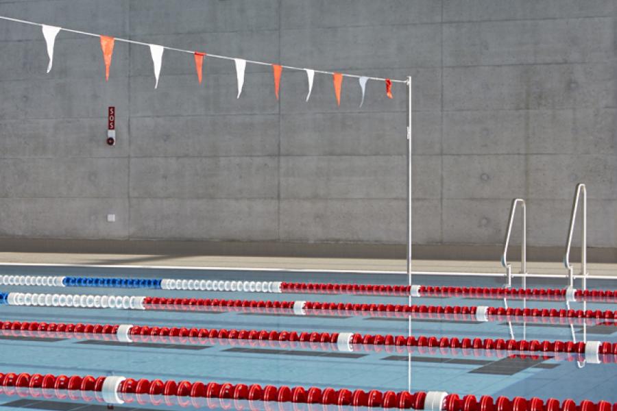 schwimmleinen_aquarii_altstaetten_hallenbad_4-(c) WEIBEL 3283