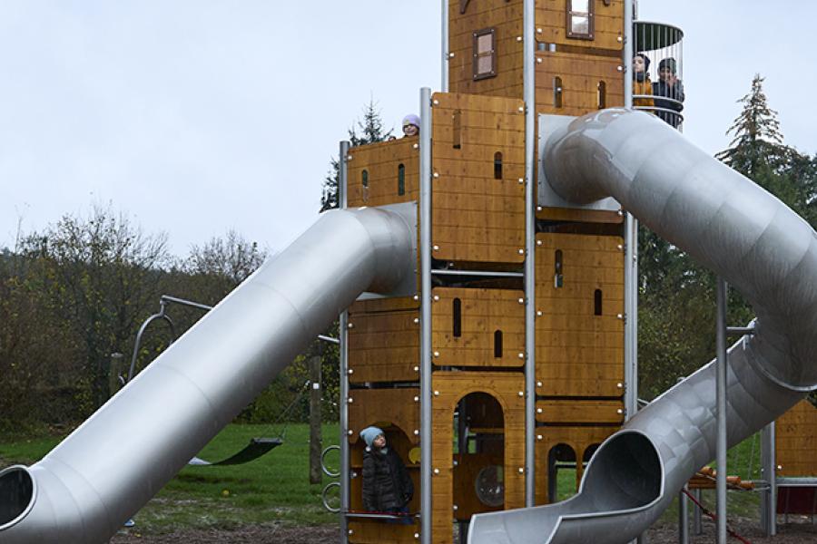 PLAYPARC-Holsterturm-Nieheim_650.jpg