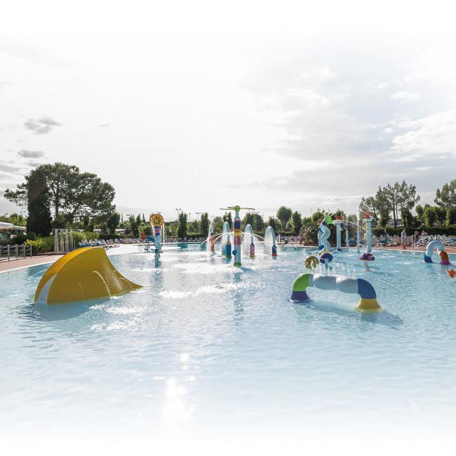 Myrtha Pools 2022 10 spray park square